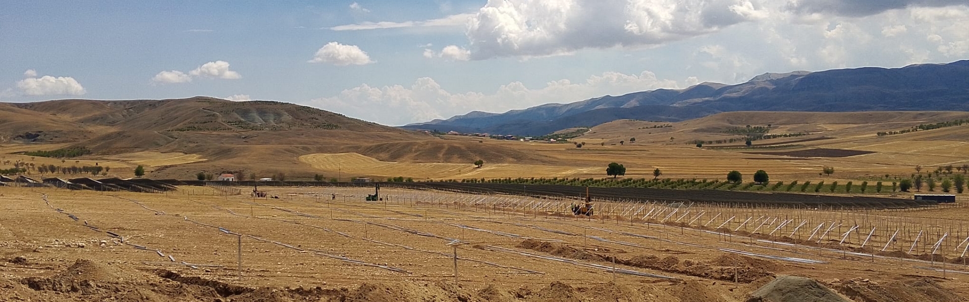 Dinar / Afyonkarahisar 3700 Kwp Arazi Kurulumu